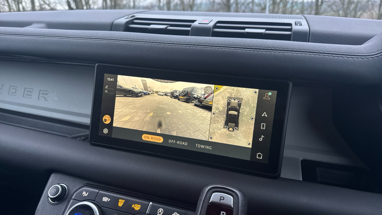 Land Rover Defender 110 Diesel 3.0 D250 Hard Top Auto